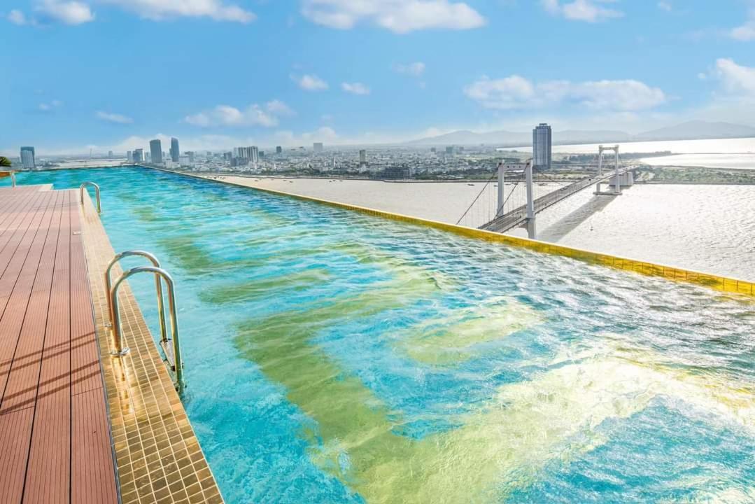 Golden Apartment With Sea View 岘港 外观 照片