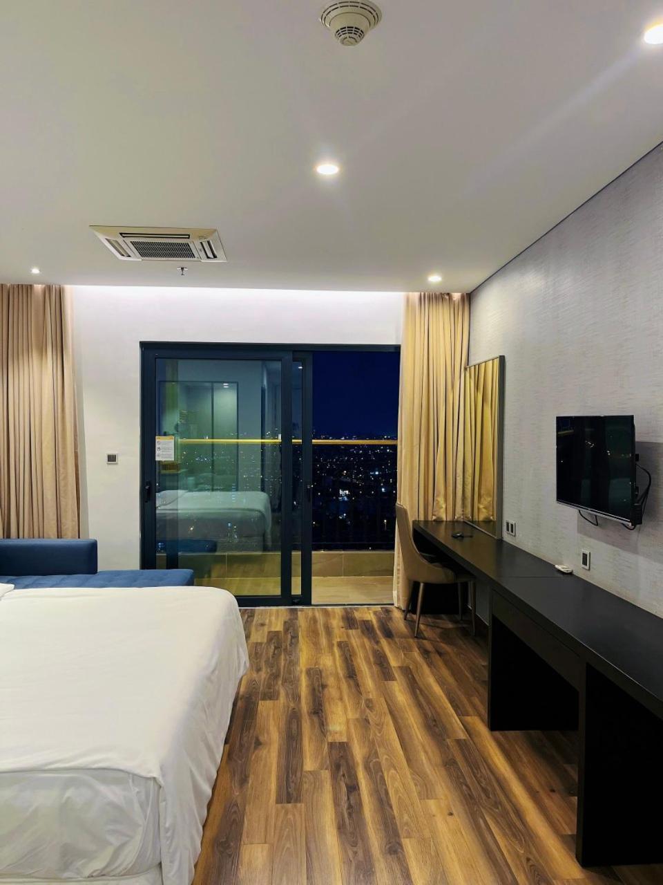 Golden Apartment With Sea View 岘港 外观 照片